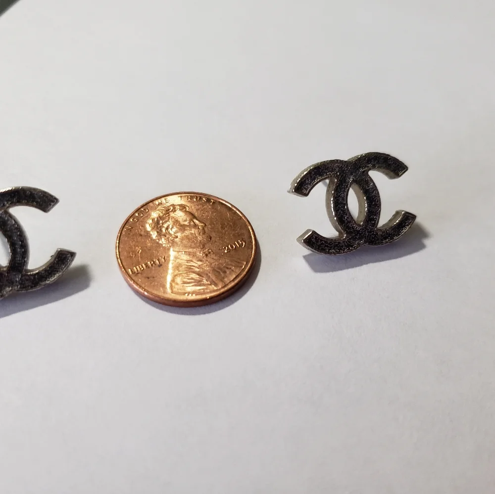 Chanel  earrings - Picture 3 of 9